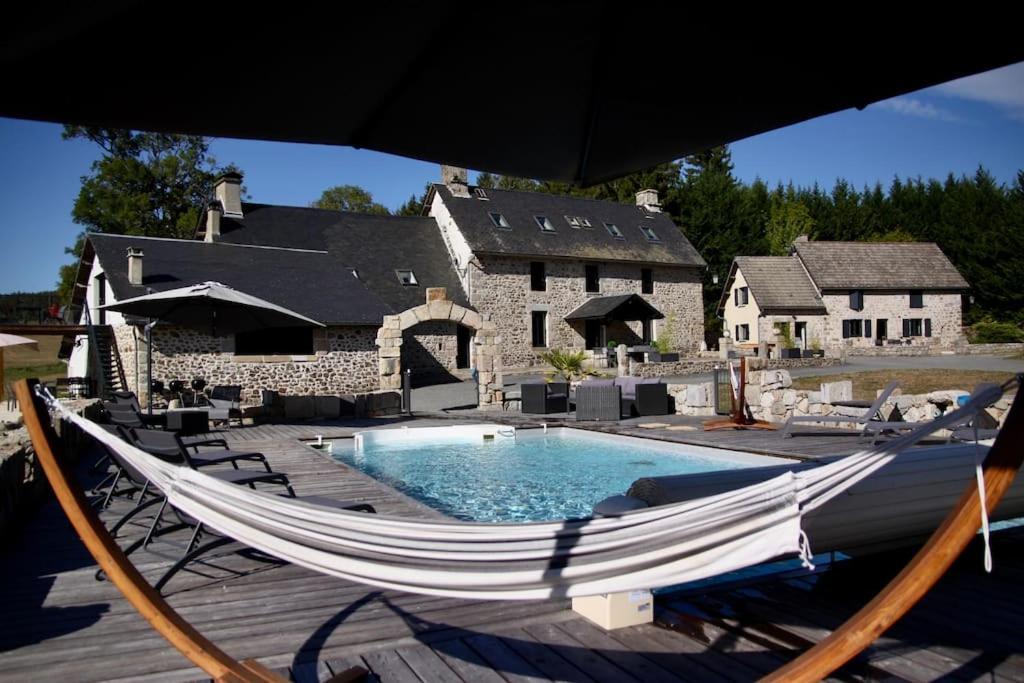 Domaine Des Annouillards Sornac Exterior foto